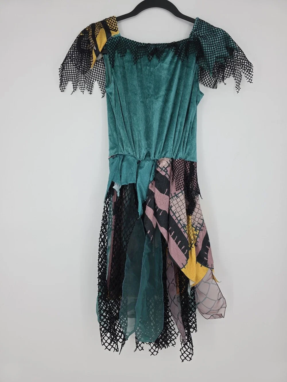 Disney Nightmare Before Christmas Sally Costume Girls XL Halloween Dress